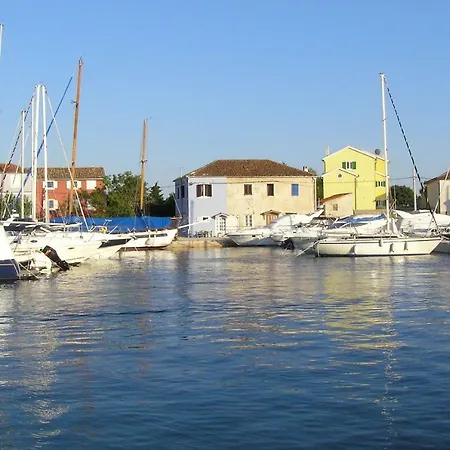 Casa Del Mar Appartamento Nerezine