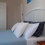 Casa Del Mar